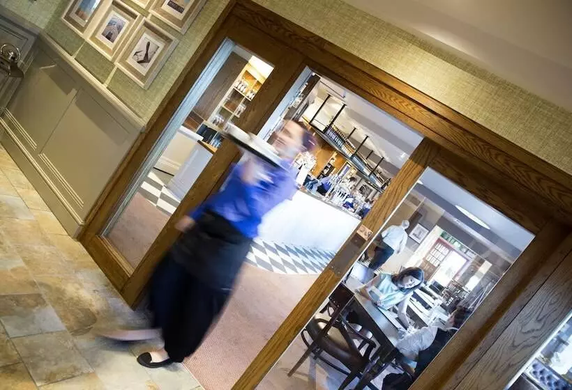 Отель Botany Bay