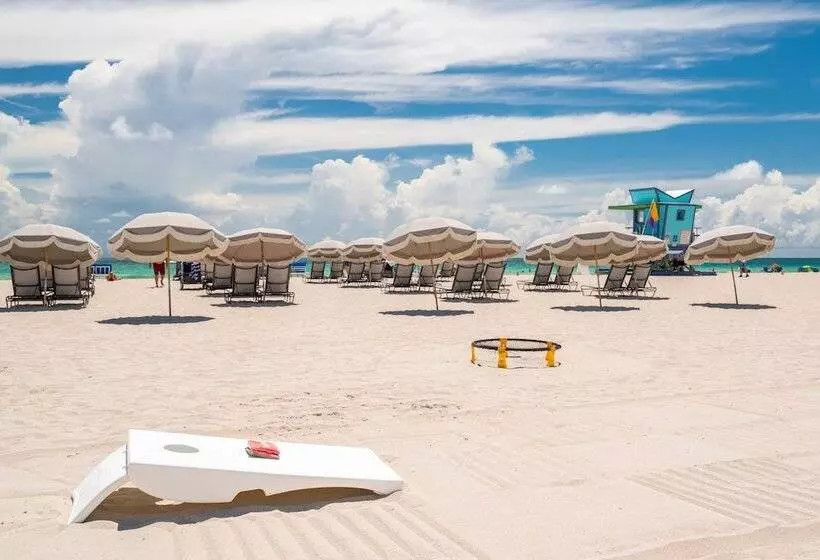 Отель Boulan South Beach