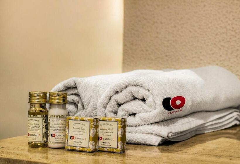 فندق Capital O Grand Plaza