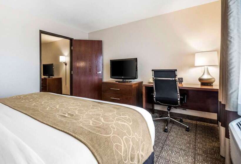 בית מלון כפרי Comfort Suites At Par 4 Resort