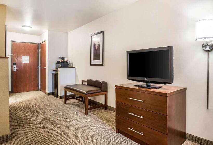 בית מלון כפרי Comfort Suites At Par 4 Resort