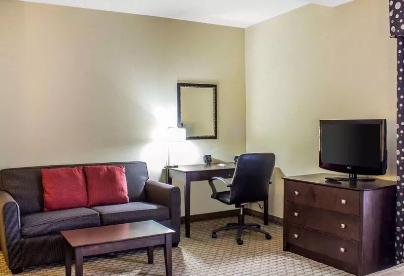 酒店 Comfort Suites Wilson I 95
