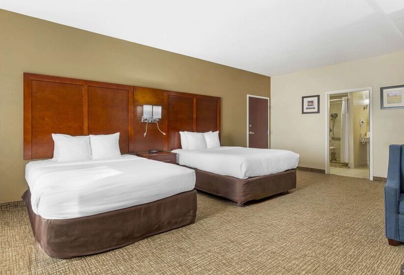 酒店 Comfort Suites Wilson  I  95