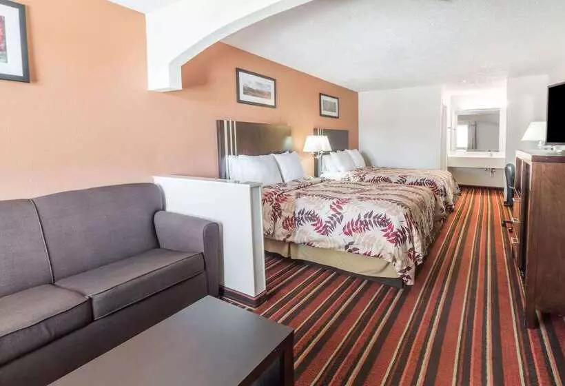 ホテル Days Inn & Suites By Wyndham Winnie