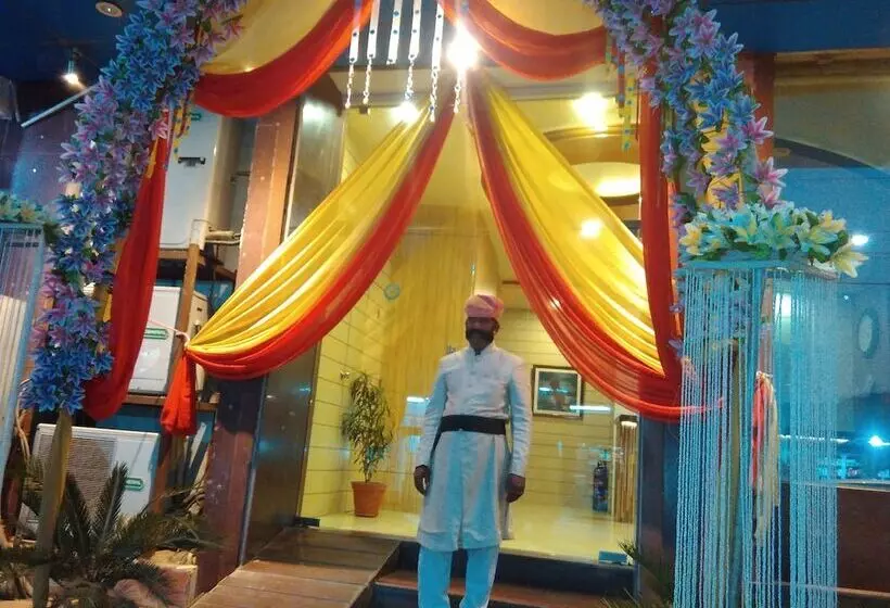 호텔 Divine The Boutique