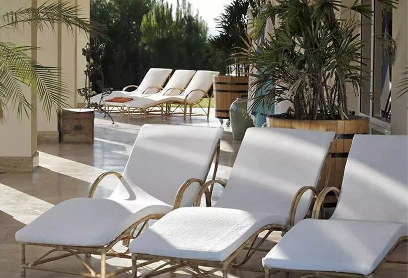 Отель Estancia Mendoza Wine