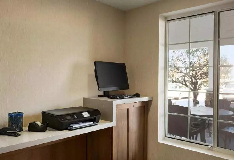 호텔 Fairfield Inn & Suites Wheelingst. Clairsville, Oh