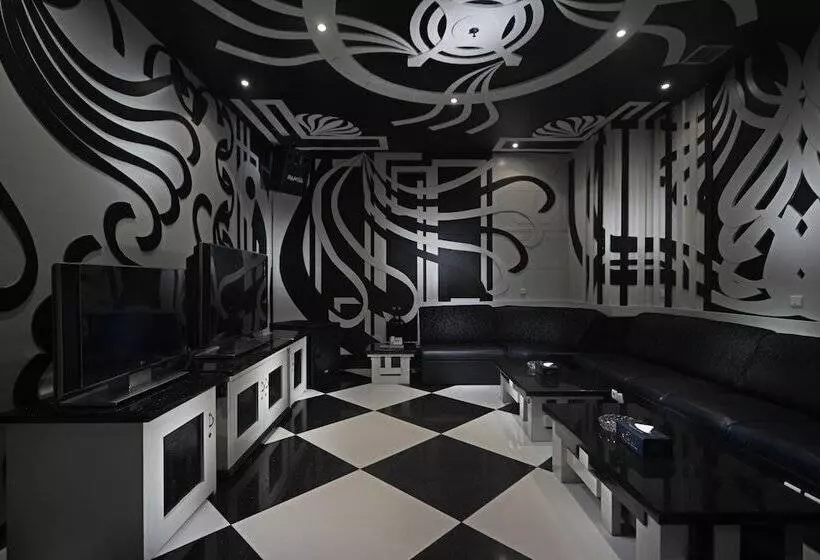 Fm7 Resort Hotel Jakarta Airport