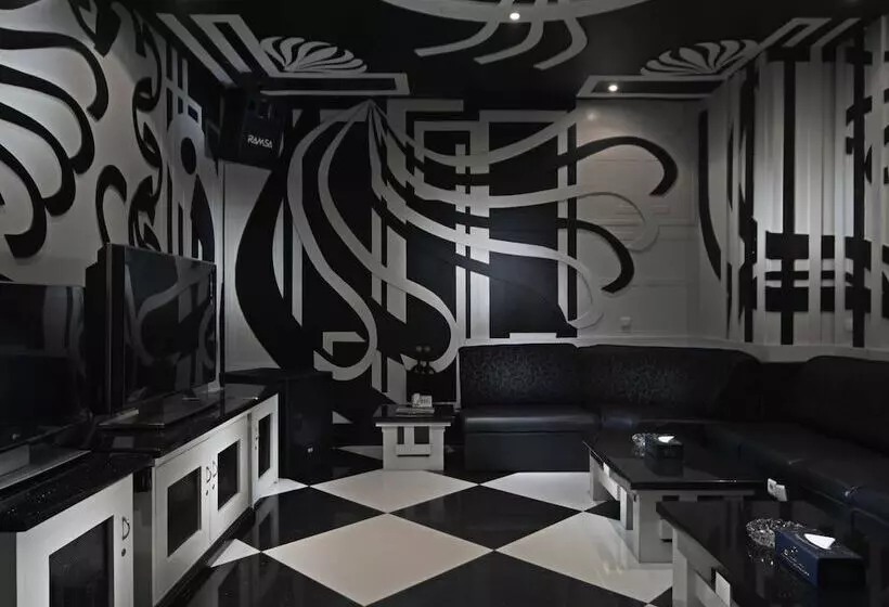 Fm7 Resort Hotel Jakarta Airport