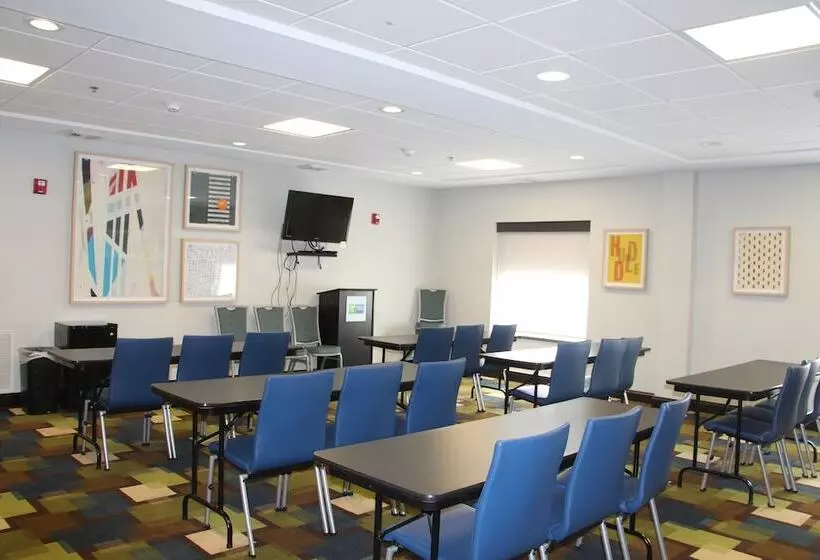 Szálloda Holiday Inn Express & Suites Wytheville, An Ihg