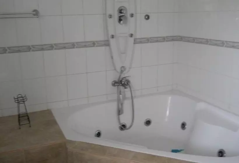 هتل Hostal Casablanca