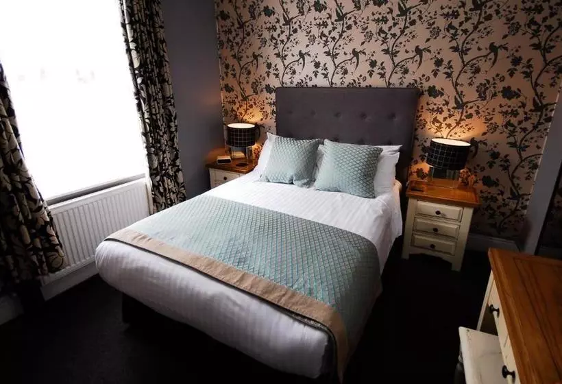 호텔 Kilmorey Lodge