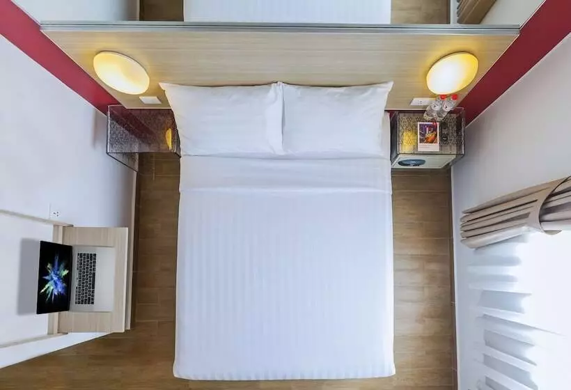 Hotel Red Planet Jakarta Pasar Baru