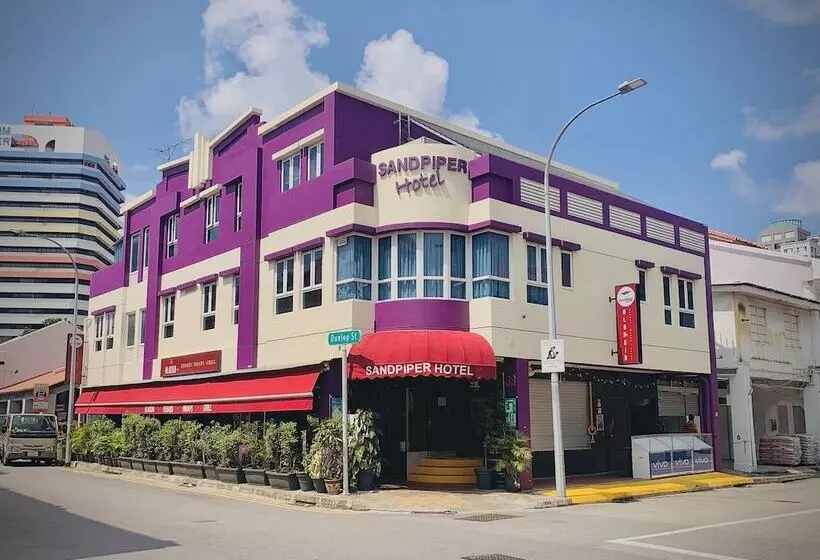 Sandpiper Hotel Singapore