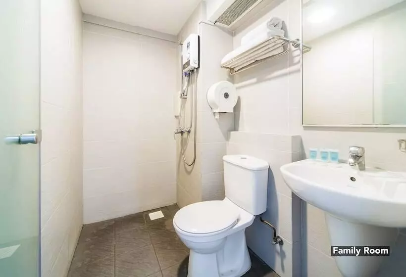 Sandpiper Hotel Singapore