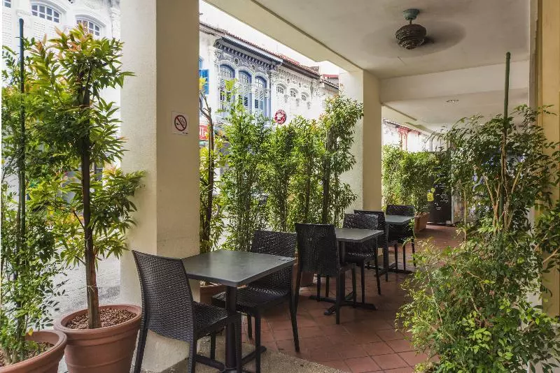 Sandpiper Hotel Singapore