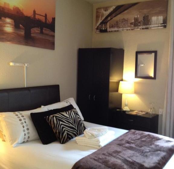 호텔 Sarnia Guest House - Adult Only -