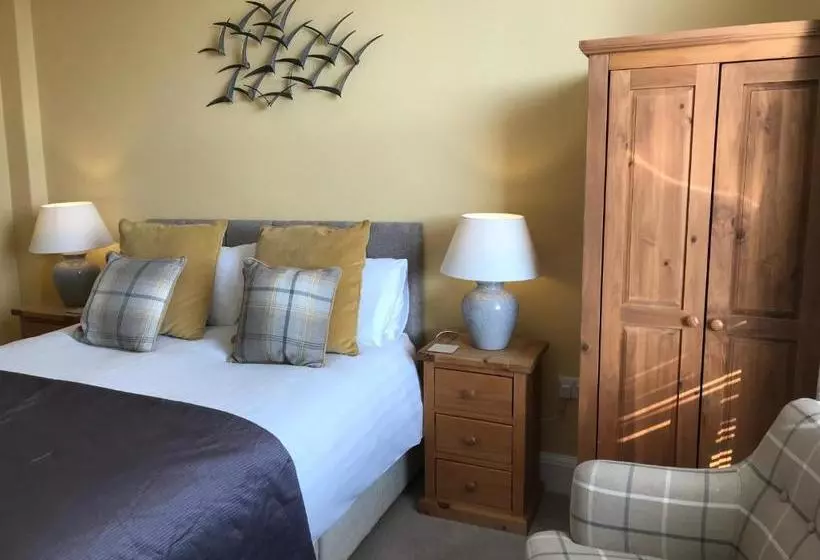 ホテル Sarnia Guest House - Adult Only -