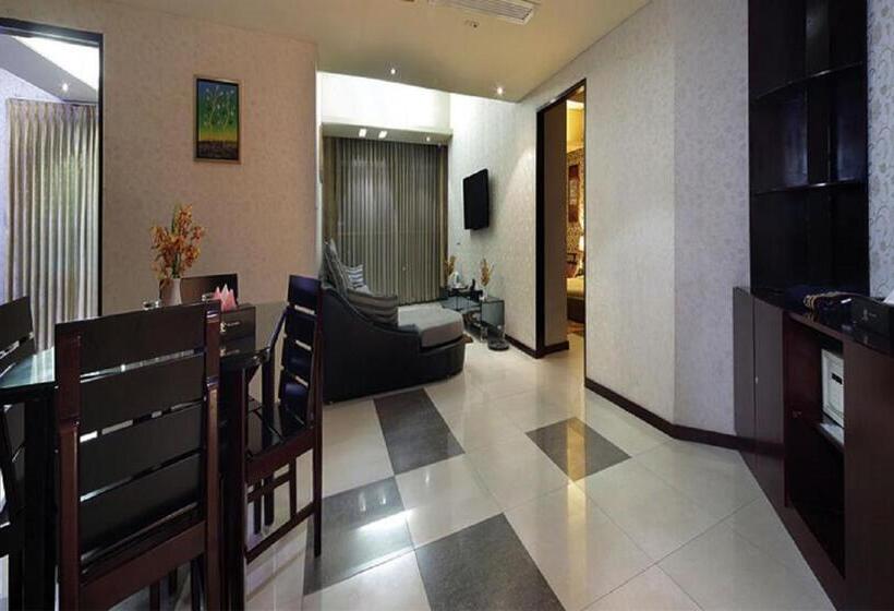 هتل The Cox Today