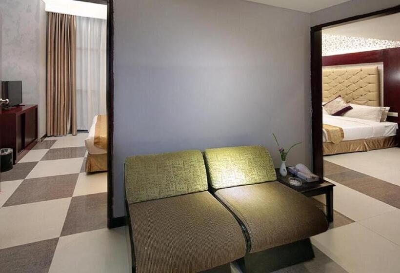 هتل The Cox Today