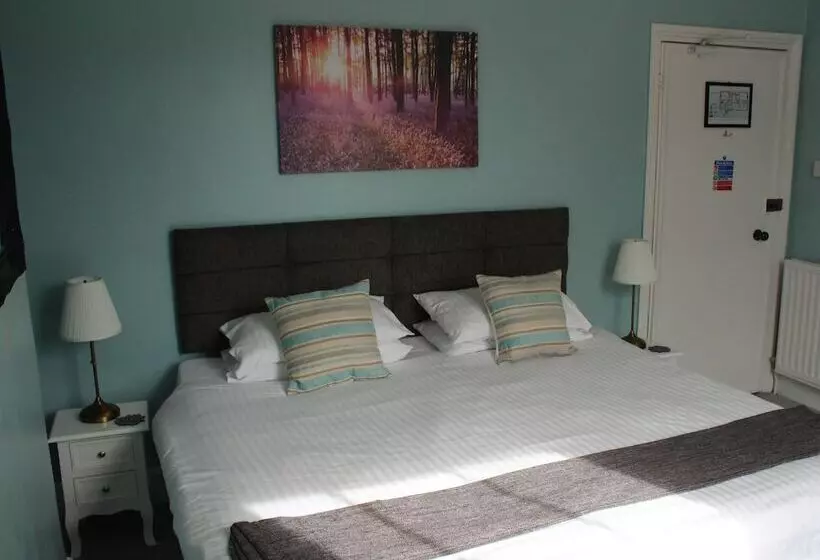 Отель The Lorna Doone