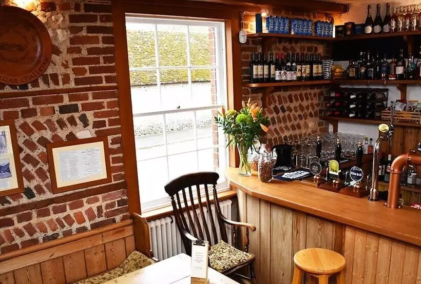 Hotelli The Star And Garter