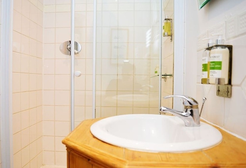 Hotel The Star And Garter