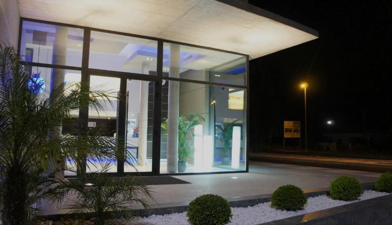 Aparthotel Playa Oliva