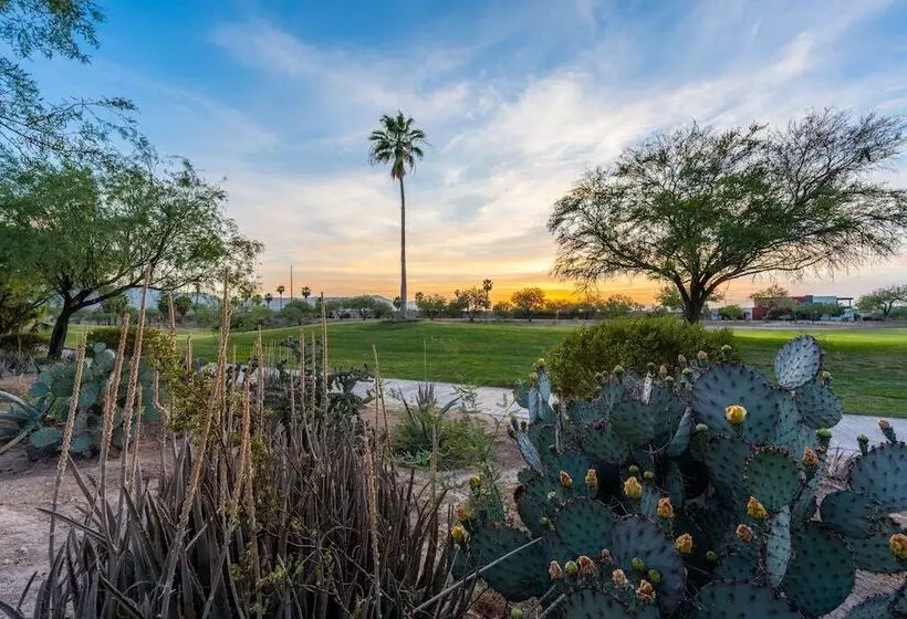 استراحتگاه Azul Talavera Country Club