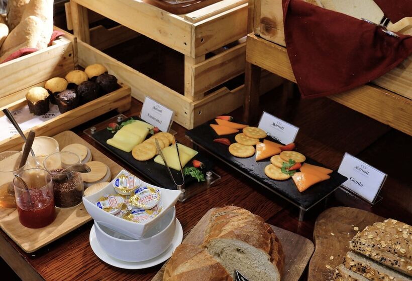 The Mayflower, Jakarta Marriott Executive Apartments