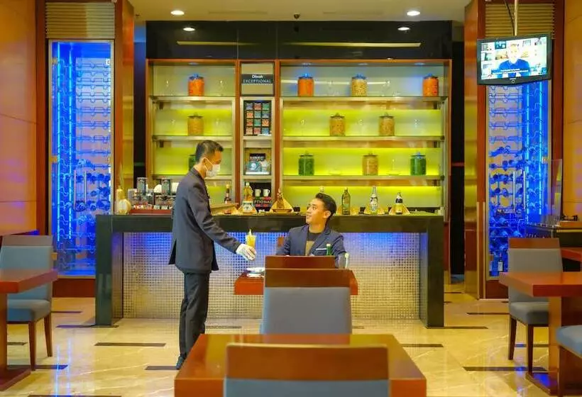 The Mayflower, Jakarta Marriott Executive Apartments