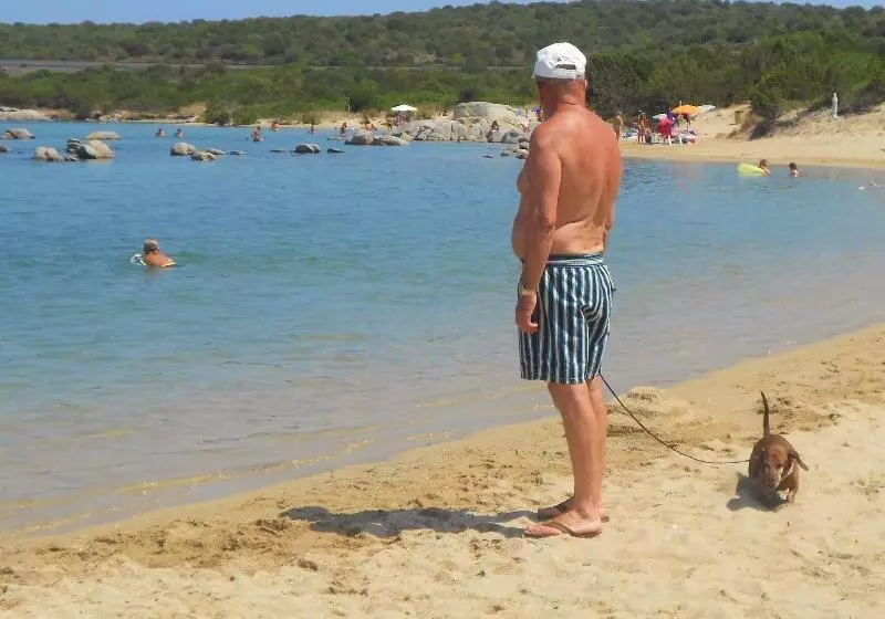 Baia De Bahas Apartaments & Resort