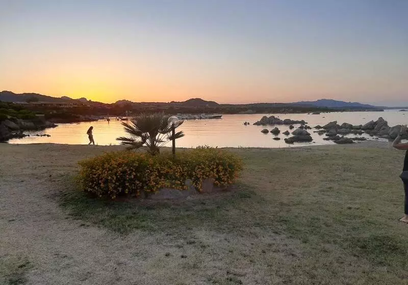 Baia De Bahas Apartaments & Resort