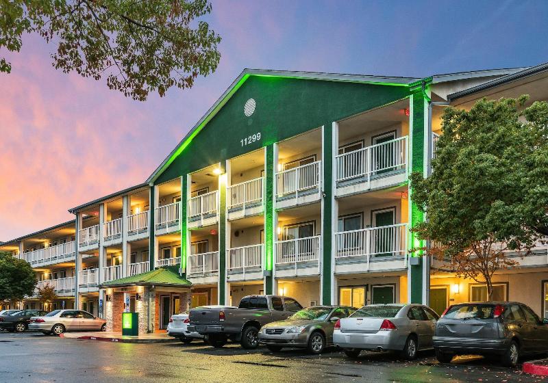 Hometowne Studios By Red Roof Rancho Cordova