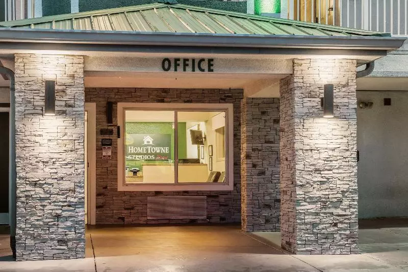 Hometowne Studios By Red Roof Rancho Cordova