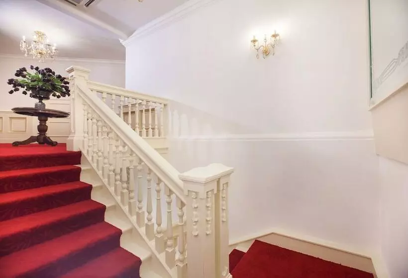 בית מלון כפרי Apple Heritage