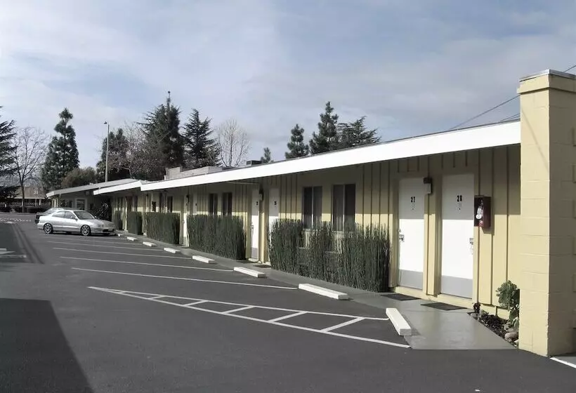 בית מלון כפרי Palo Alto Lodge