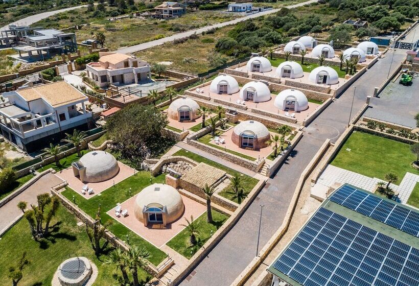 בית מלון כפרי Capo Campolato