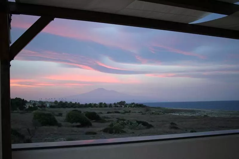 هتل Capo Campolato