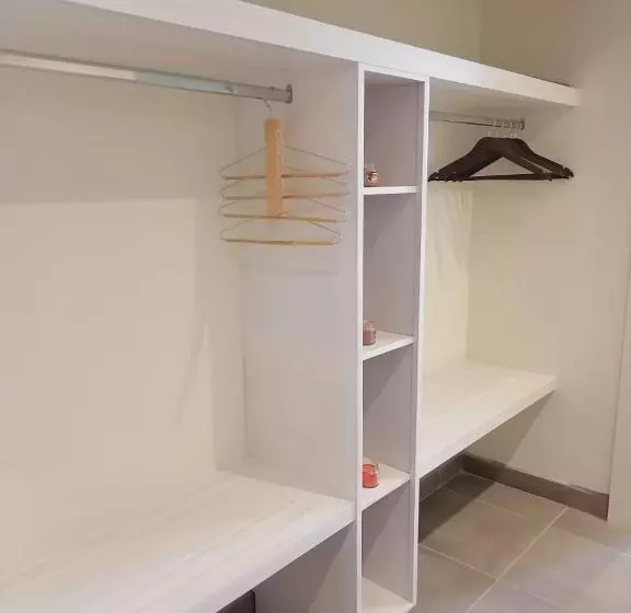 فندق Del Mar Inn Rosarito