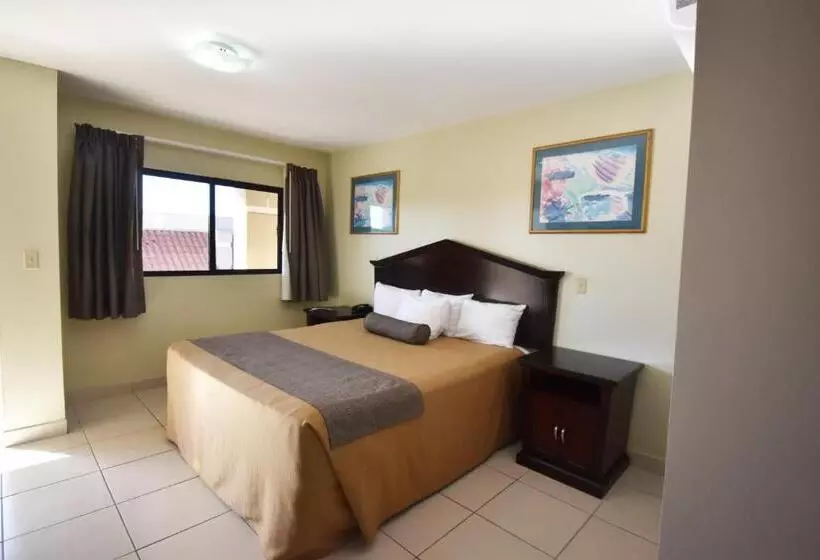 فندق Del Mar Inn Rosarito