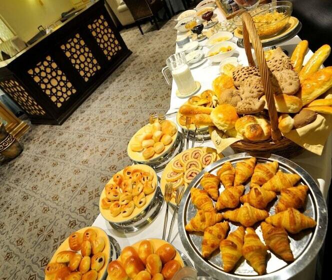 هتل Grand Tien Shan