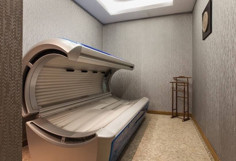 هتل Grand Tien Shan