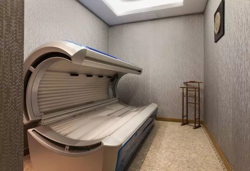 هتل Grand Tien Shan