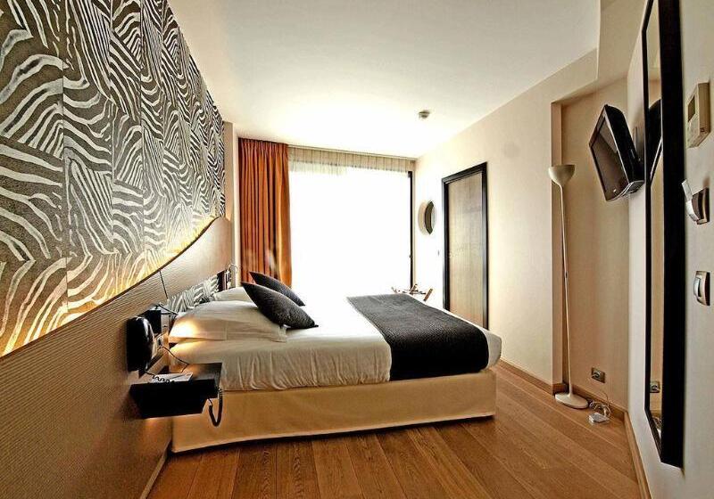 هتل Hôtel Hor Europe