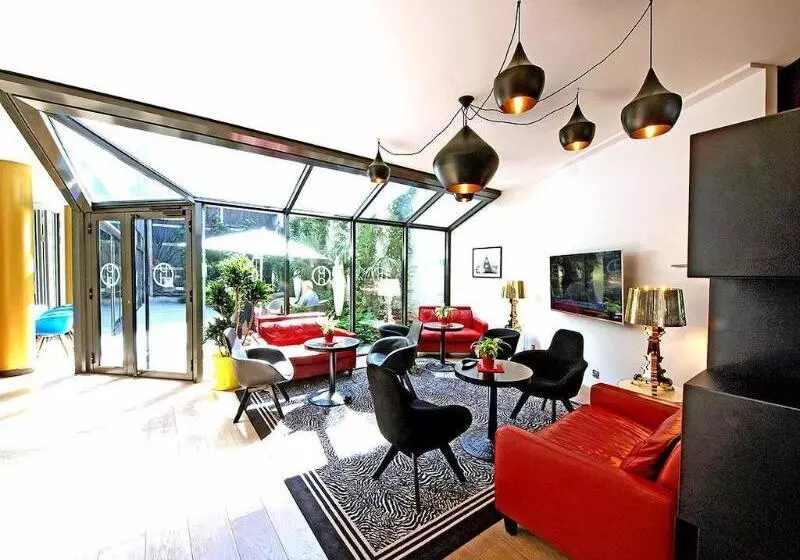 ホテル Hôtel Hor Europe