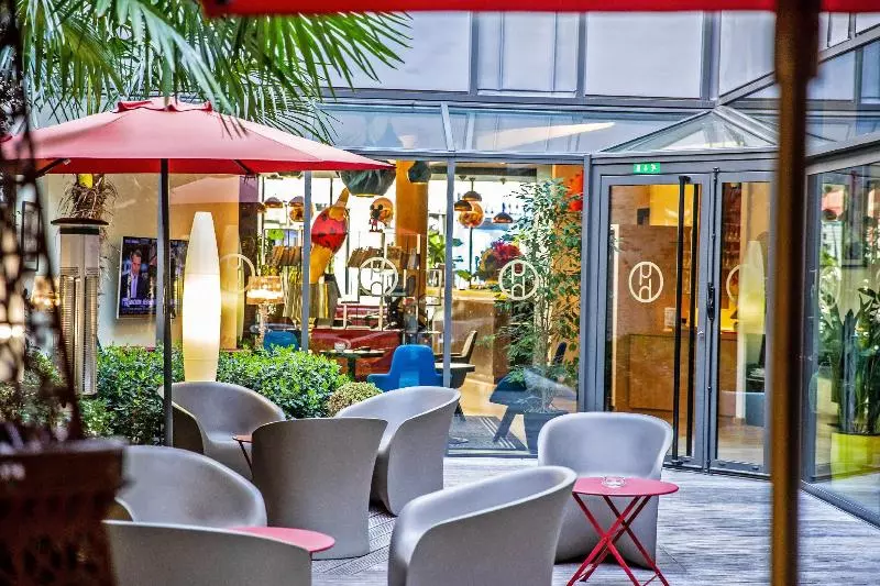 ホテル Hôtel Hor Europe