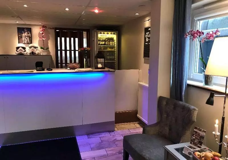 Peninsula Hotel Dar Es Salaam