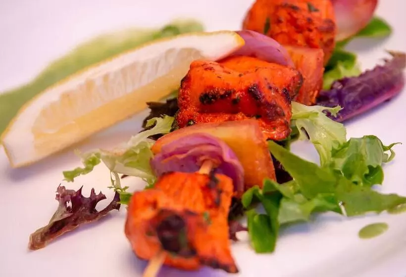 Peninsula Hotel Dar Es Salaam