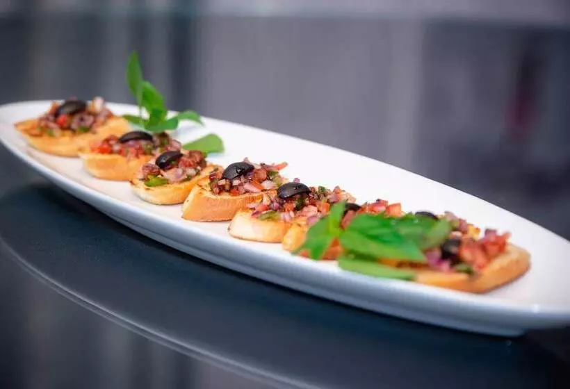 Peninsula Hotel Dar Es Salaam